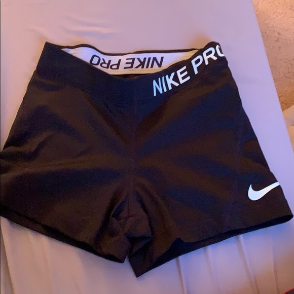 Nike Spandex - Picture 2 of 4